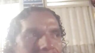 Tá falando com um kkkkk