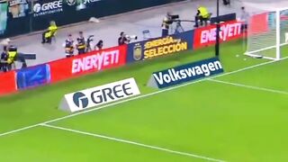 Mbappé and Endrick starred in a moment against Betis that hides a war behind the scenes.