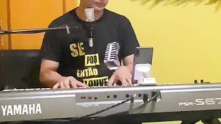 Te Liuvamos/ We Praise You/Te alabamos