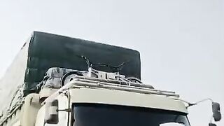 Truk oleng