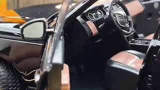 Land Rover Range Rover Model 1_24 Black. Загрузите видео
