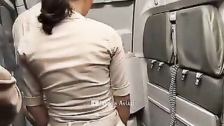 Pramugari Cantik Persiapan Buka Pintu Pesawat Airbus A320-200.mp4