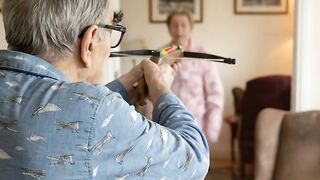 Grandpa’s Balloon Challenge Goes Hilariously Wrong! 😂🎈