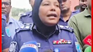 সাংবাদিকদের সঙ্গে পুলিশ সুপারের সংবাদ সম্মেলন।