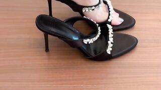 Latest Ladies Sandals & Slippers Designs 2026 | New Casual & Party Wear Collection