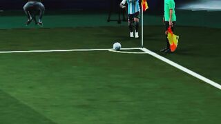 Messi corner kick to Suarez goalll