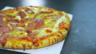 PIZZA 2 2