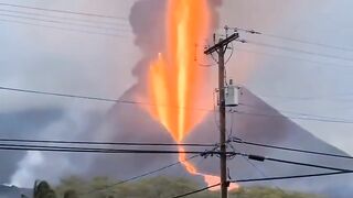 Erupção no krakatoa