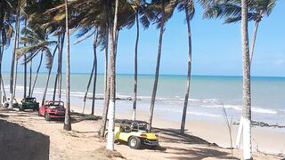 Vídeo  na  praia de  Caraubas