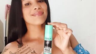 A beautiful woman doesn't need to work. 2