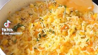 vem aprender essa receita de arroz colorido