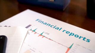 What if AI could help you get a clearer picture of your financial future?