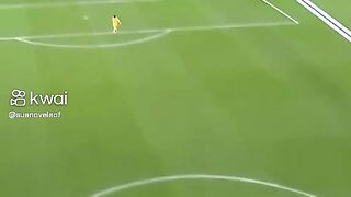 Gols do meio de campo!