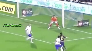 GOAT menjinakkan Singa