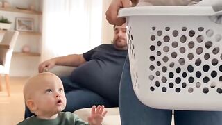 MENINO NÃO QUER QUE A MÃE FAÇA FORÇA