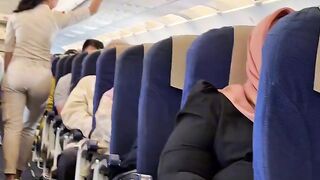 Announcement Pramugari Cantik Super Air Jet Pesawat Airbus A320-200.mp4 2.mp4