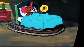 Tom Finds Jerry at Night… His Next Move Is Hilarious! 😂🌙