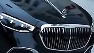 CEO tampan dipaksa nikahi gadis, ternyata dia cinta lama yang dicari, kini dia manjakan dia hab