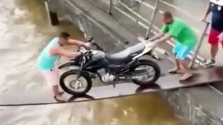 Já falei que vai dar 💩