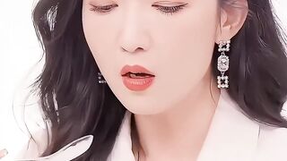 《CEO가 사라진 동생을 뜻밖의 장소에서 발견했다…😳💔》