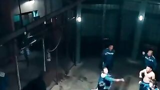 Achavam que ele era um fracote, mas era um campeão de boxe
