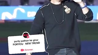 Sharukh Khan Party Pathan ke ghr ma rakogy