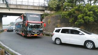 SIBUKNYA REST AREA KM 57 ???? #febspot #busmania