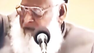 Dr.isara Ahmed Islamic status