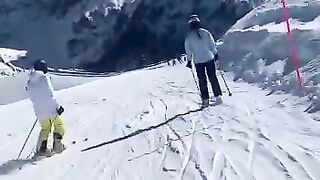 Enjoy snow at Gulmarg