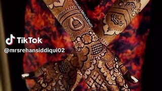 Best Trendy Bridal Mehndi Design