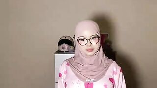 hijabers boobs 5