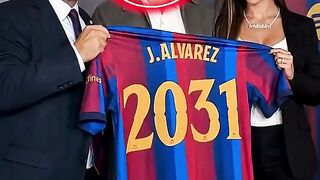 A VINGANÇA DE JULIAN ALVAREZ
