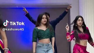 Amazing Dance Performance 🔥 | Trending Dance #Shorts 6