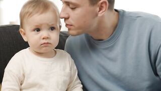 Baby reaction 🫣