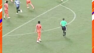 Firmino perlu belajar No Look Pass ini