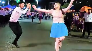 Dance on street 3