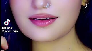Beautiful Girl 325