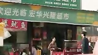Miliarder wanita pulang cari ibu hilang, tak sangka menyaksikan ibu dibully dan diusir!