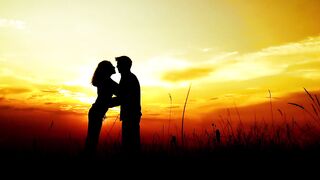 LUV COUPLE, KISS 22