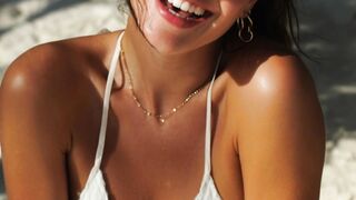 BEATIFUL GIRL 10