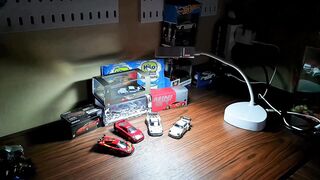 hot wheels cinematic die cast "HOT WHEELS" 4