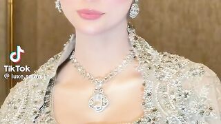 Luxury Bridal Dress 3