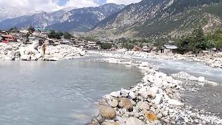 Mountain Spring Water 🌊🏔️ | A Hidden Natural Beauty