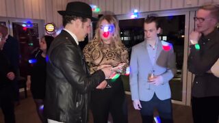 Magic trick with the phone