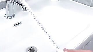 Flexible brush for removing dirt in the sewer