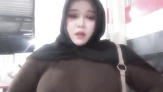 boobs hijab 29