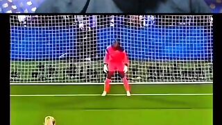 She Just Invented a NEW Penalty Technique! 😱⚽
