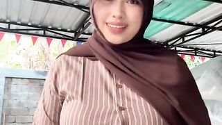 boobs hijab 32
