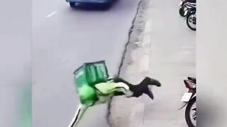 DEUS LIVRA