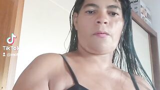 Eu me arrumando para sair 😚